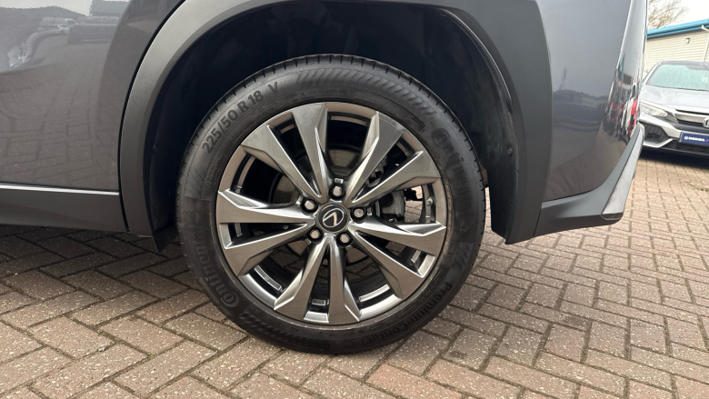 Lexus UX 250h 2.0 F-Sport Design 5dr CVT Hybrid Hatchback